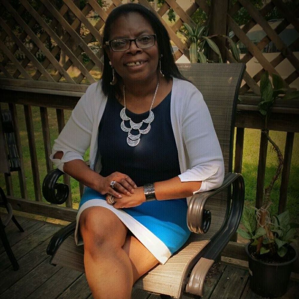 Meet your Posher, Karon Dawn